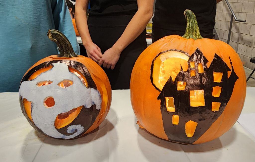 Pumpkin carving contest